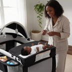 Parc portable 4 en 1 en polyester avec berceau, table à langer et auvent